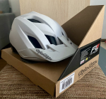 Troy Lee Designs Flowline SE