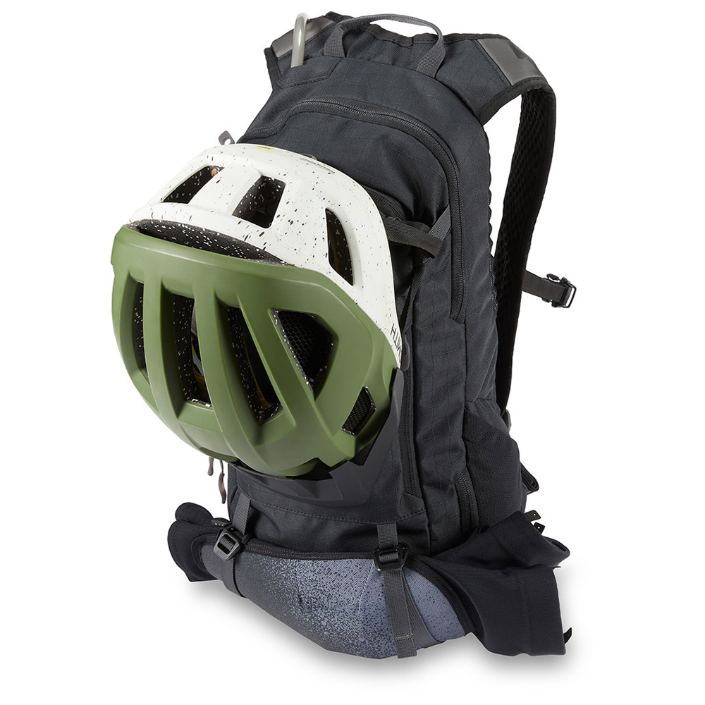 dakine syncline 12l review