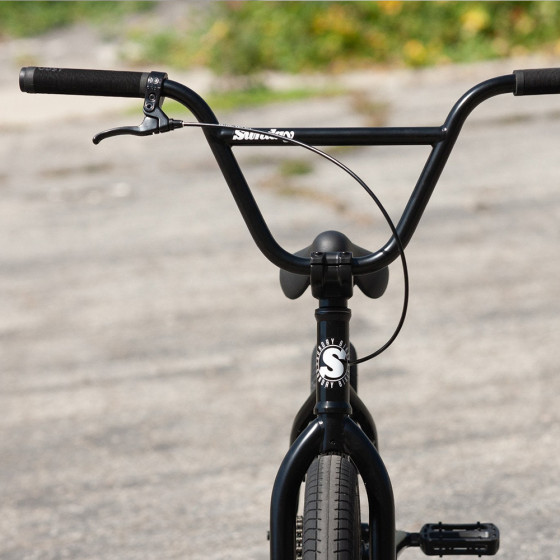 Freestyle BMX kolo - SUNDAY Scout 20,75" 2022 - Gloss Black