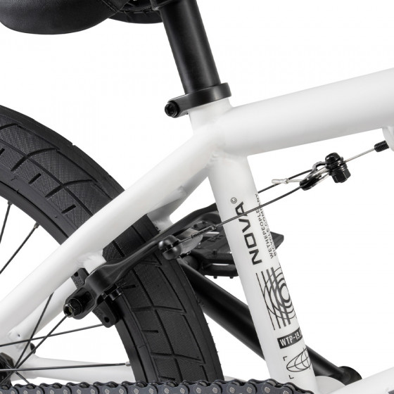 Freestyle BMX kolo - WE THE PEOPLE Nova 20,5" 2023 - Matt White