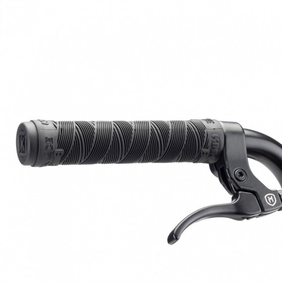Freestyle BMX kolo - KINK Kicker 18" 2023 - Gloss Digital Black