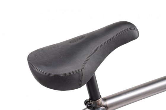 Freestyle BMX kolo - WE THE PEOPLE Justice 20,75" 2024 - Matt Black Raw fade