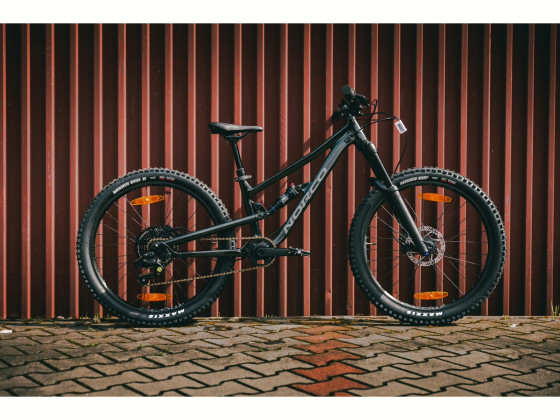 DĚTSKÉ Trail MTB kolo - NORCO Fluid FS 2 24" - Black / Grey