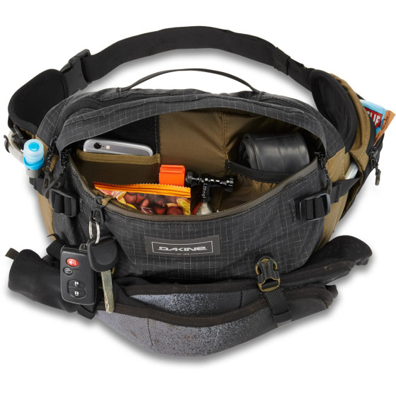 Ledvinka - DAKINE Seeker 6L 2025 - Blackmoss