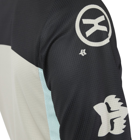 Dres - FOX 180 Hello Future 2025 - Black
