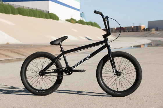 Freestyle BMX kolo - SUNDAY Primer 20,75" - Gloss Black