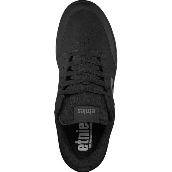 Boty - ETNIES Marana 2025 - Black Dirty Wash