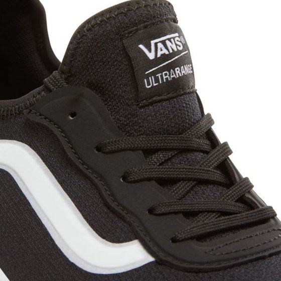 Boty - VANS UltraRange AC - Black/True White