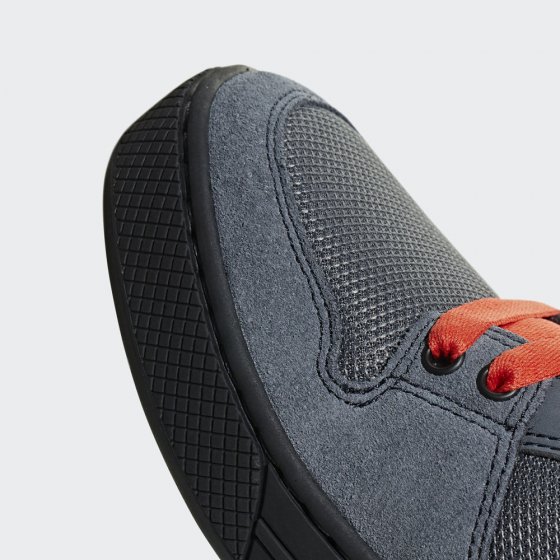 five ten freerider orange
