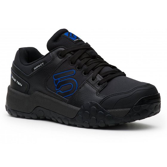Boty - FIVE TEN Impact Low 2016 - Black/Power blue - 44,5 (likvidace skladu)