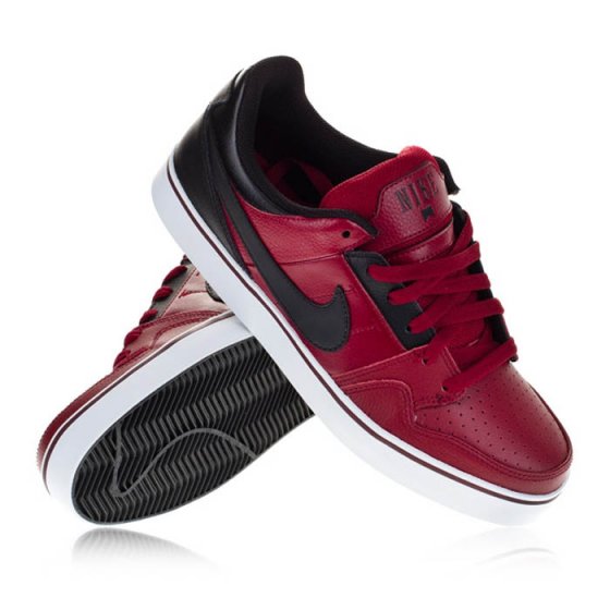 Boty - NIKE Mogan 2 SE  Team red / Black 2013