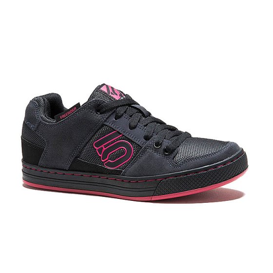 Dámské boty - FIVE TEN Freerider WMS 2016 - Black/Berry 37 Euro (likvidace skladu)
