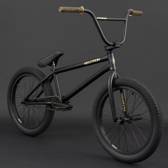 Freestyle BMX kolo FLY BIKES Neutron 20 75 RHD 2017 erna DOOKIE.cz