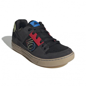 Boty - FIVE TEN Freerider 2023 - Grey Black / Carbon / Red