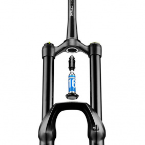 Integrovaná minipumpa CO2 - GIANT Clutch Fork