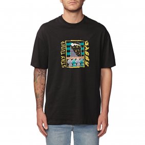 Triko - GLOBE Totem Tee Washed - Black